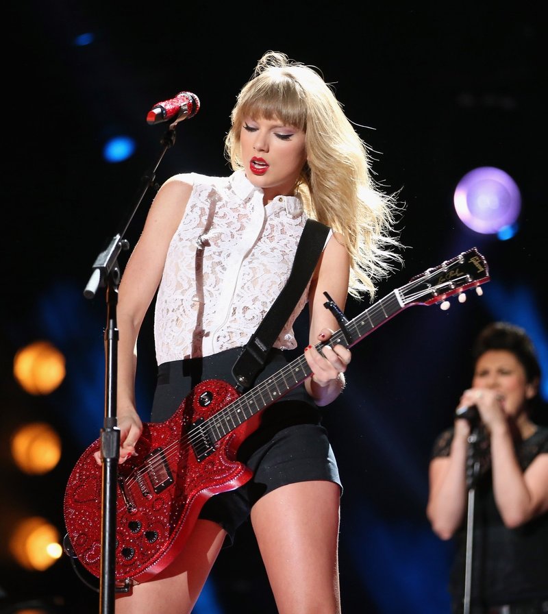 Taylor Swift — June 6 - CMA Music Festival — photo 66