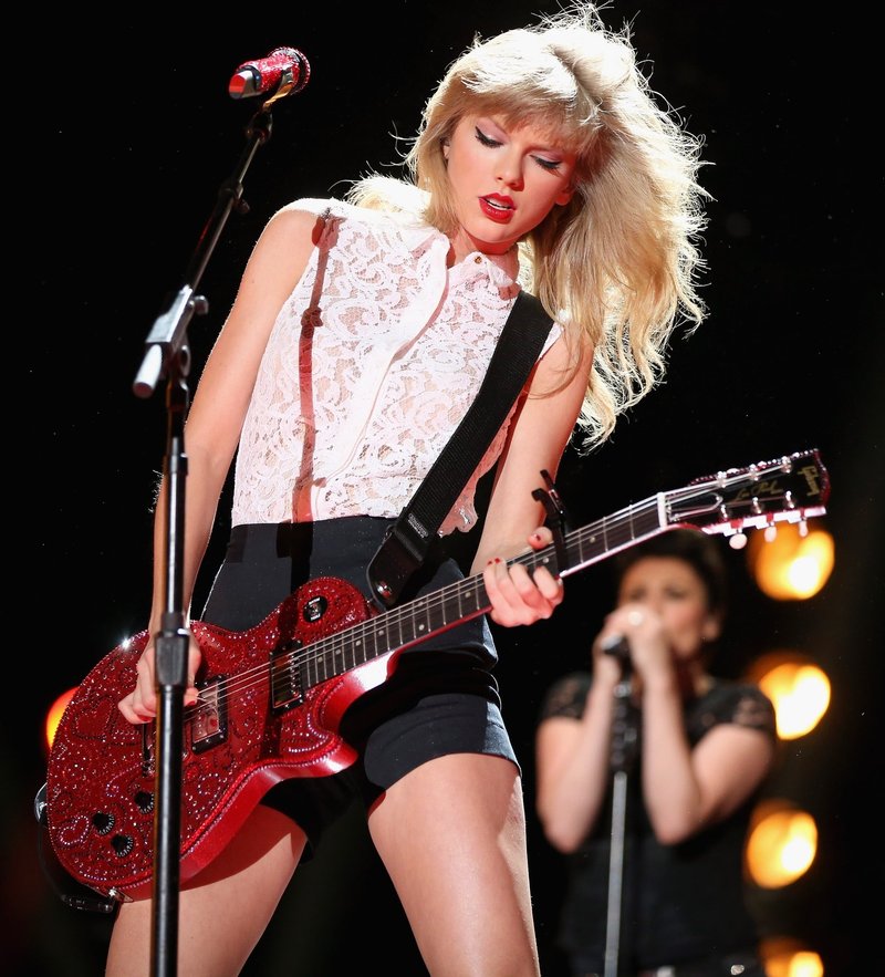 Taylor Swift — June 6 - CMA Music Festival — photo 88