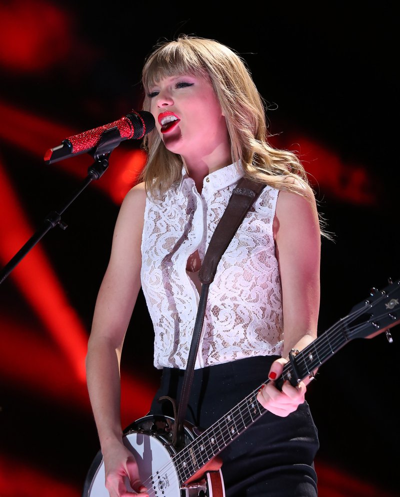 Taylor Swift — June 6 - CMA Music Festival — photo 127