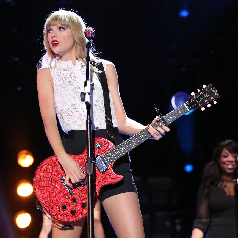 Taylor Swift — June 6 - CMA Music Festival — photo 143