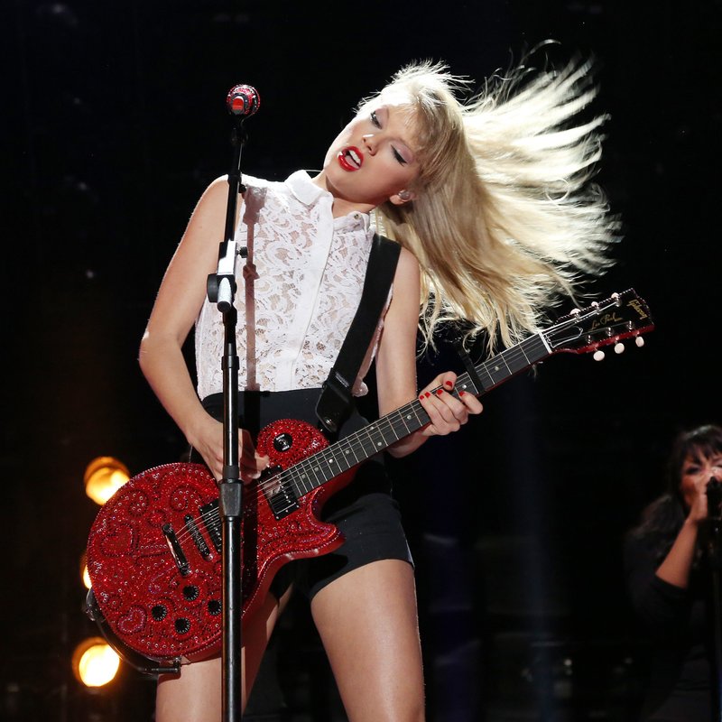 Taylor Swift — June 6 - CMA Music Festival — photo 149