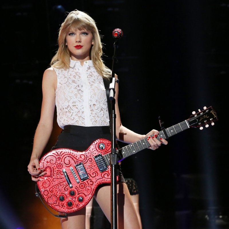 Taylor Swift — June 6 - CMA Music Festival — photo 165