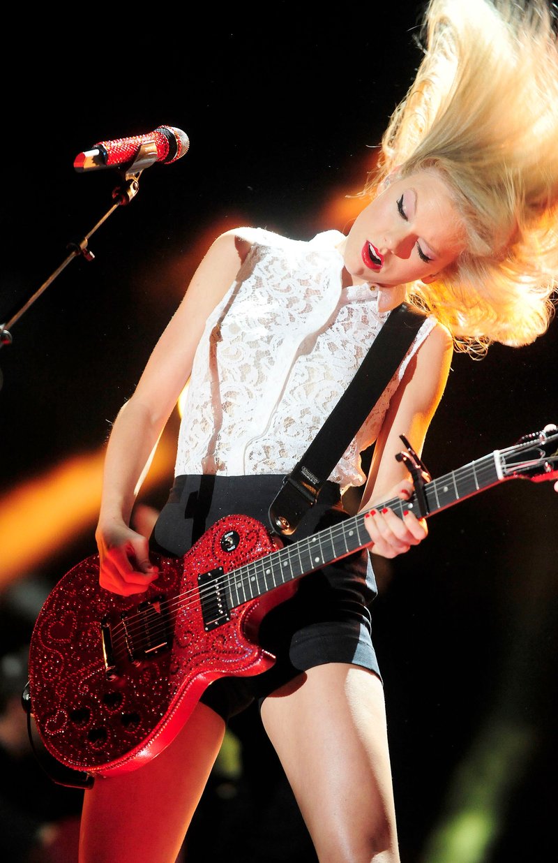Taylor Swift — June 6 - CMA Music Festival — photo 184