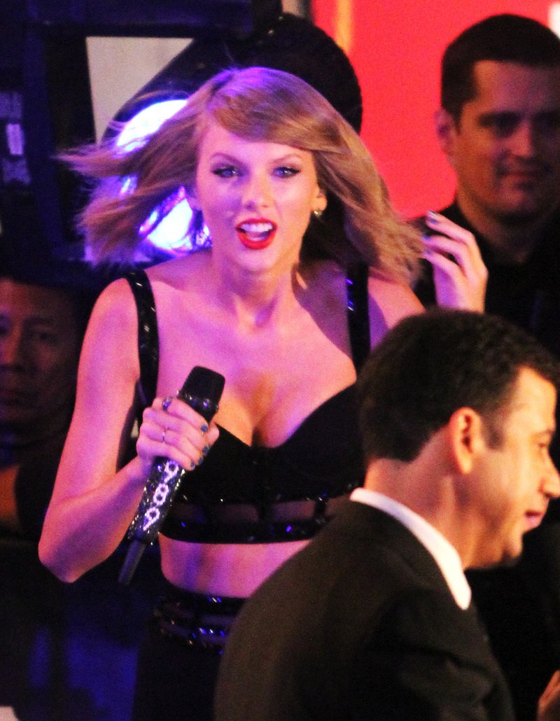 Taylor Swift — October 23 - Jimmy Kimmel Live — photo 86