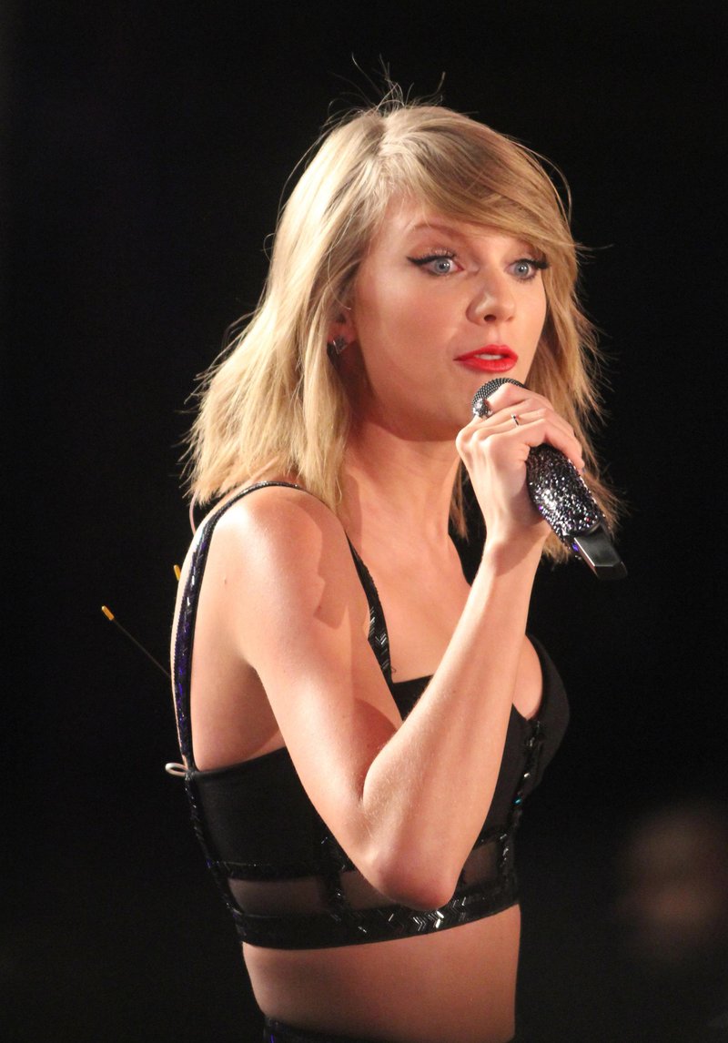 Taylor Swift — October 23 - Jimmy Kimmel Live — photo 312