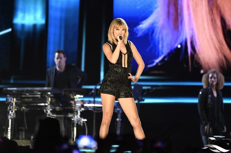 Taylor Swift — October 22 - Formula 1 US Grand Prix — photo 62