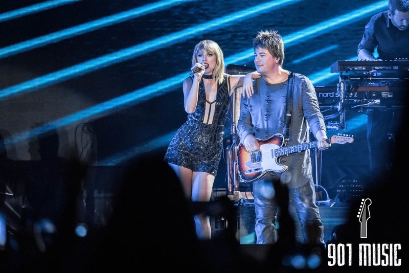Taylor Swift — October 22 - Formula 1 US Grand Prix — photo 154