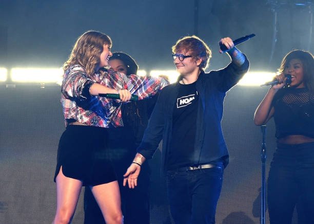Taylor Swift — December 2 - 99.7 NOW! POPTOPIA — photo 11