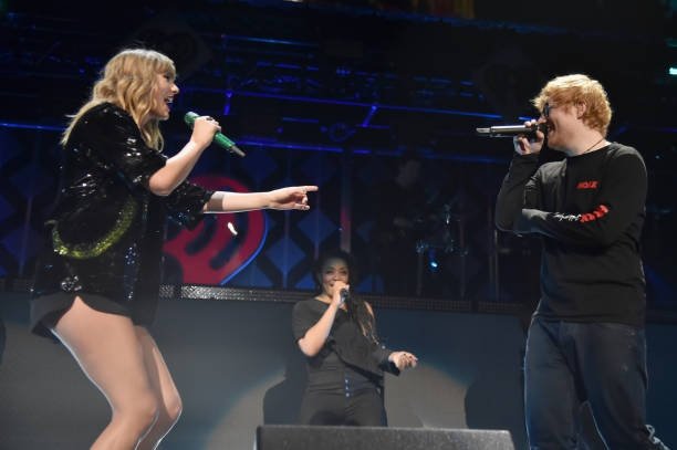 Taylor Swift — December 8 - Z100's Jingle Ball — photo 25