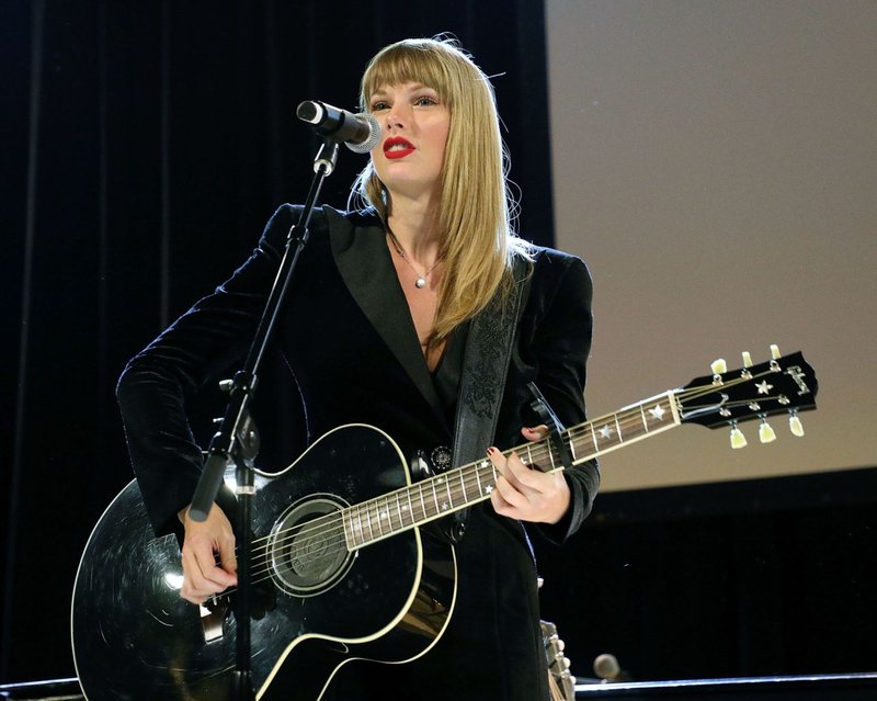 Taylor Swift — December 5 - 2018 Ally Coalition Talent Show — photo 3