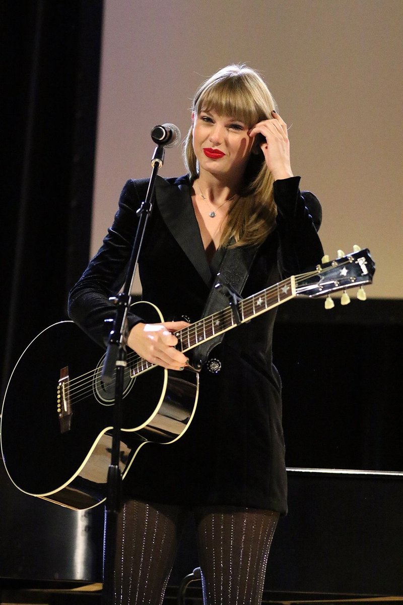 Taylor Swift — December 5 - 2018 Ally Coalition Talent Show — photo 15