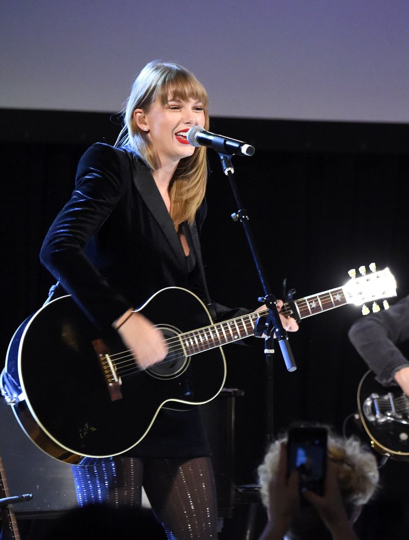 Taylor Swift — December 5 - 2018 Ally Coalition Talent Show — photo 31