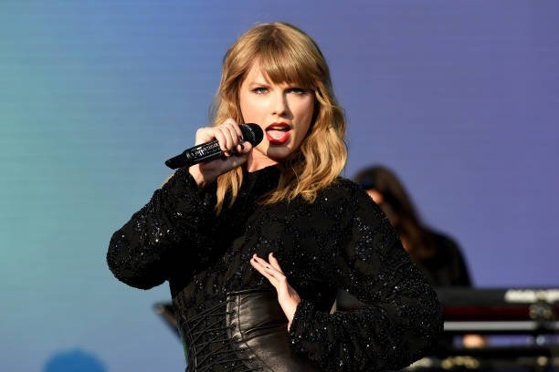 Taylor Swift — May 27 - BBC Radio 1's Biggest Weekend 2018 — photo 15