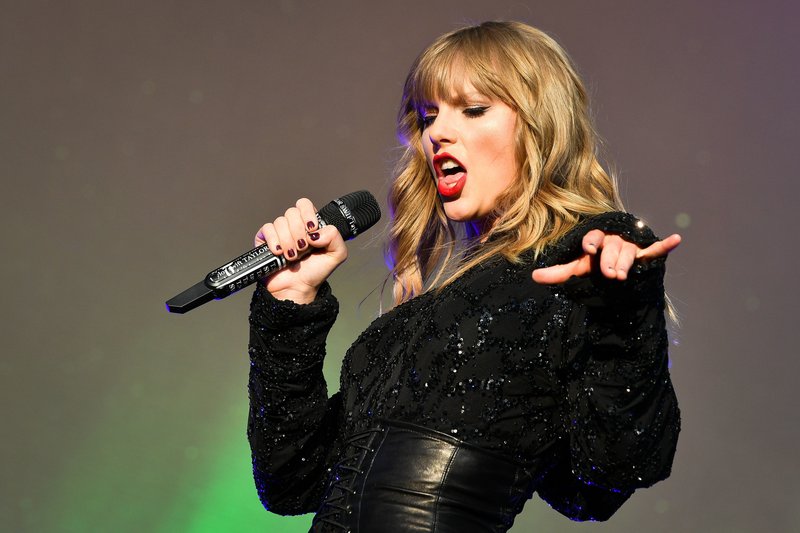 Taylor Swift — May 27 - BBC Radio 1's Biggest Weekend 2018 — photo 34