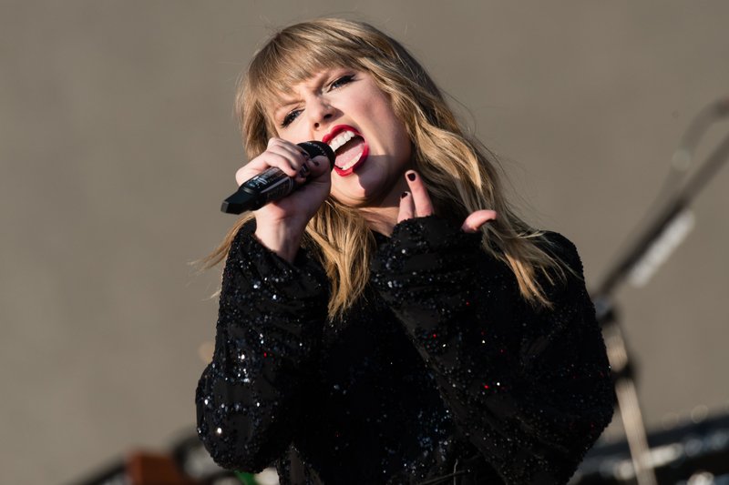 Taylor Swift — May 27 - BBC Radio 1's Biggest Weekend 2018 — photo 80