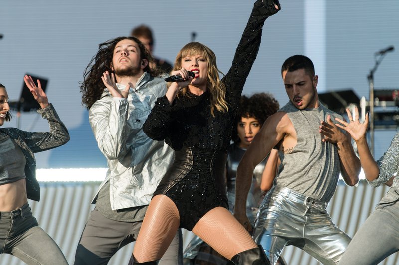 Taylor Swift — May 27 - BBC Radio 1's Biggest Weekend 2018 — photo 97