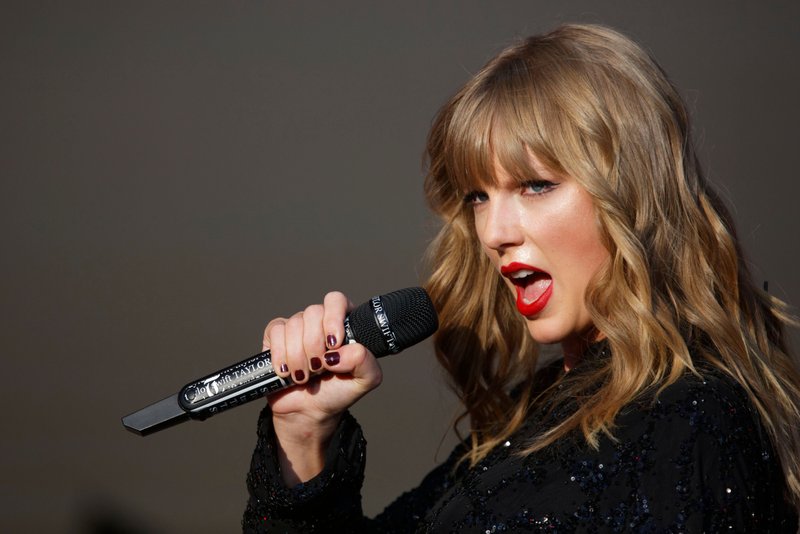 Taylor Swift — May 27 - BBC Radio 1's Biggest Weekend 2018 — photo 118