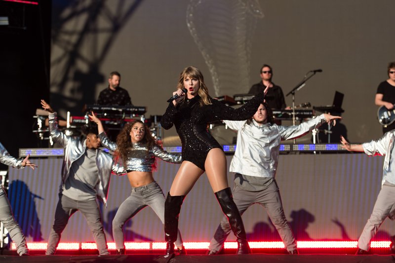 Taylor Swift — May 27 - BBC Radio 1's Biggest Weekend 2018 — photo 135