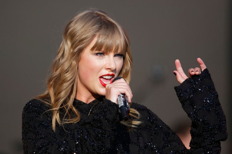 Taylor Swift — May 27 - BBC Radio 1's Biggest Weekend 2018 — photo 137