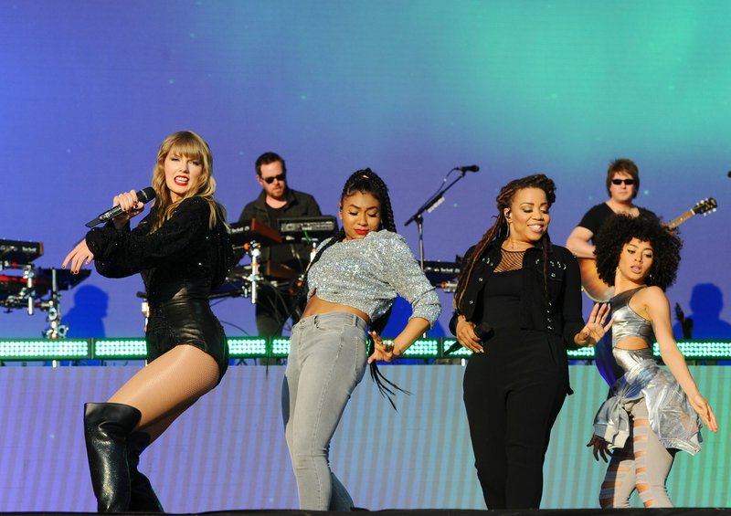 Taylor Swift — May 27 - BBC Radio 1's Biggest Weekend 2018 — photo 215