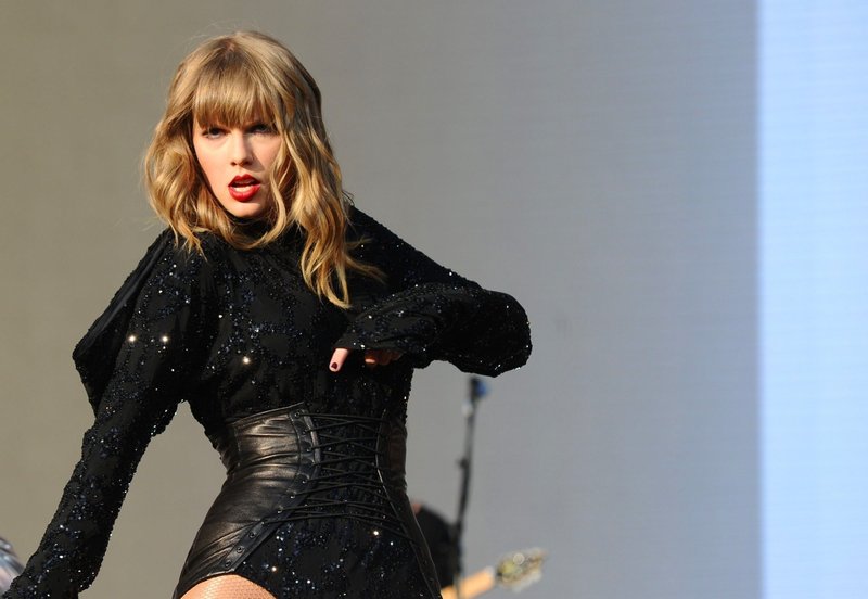 Taylor Swift — May 27 - BBC Radio 1's Biggest Weekend 2018 — photo 229
