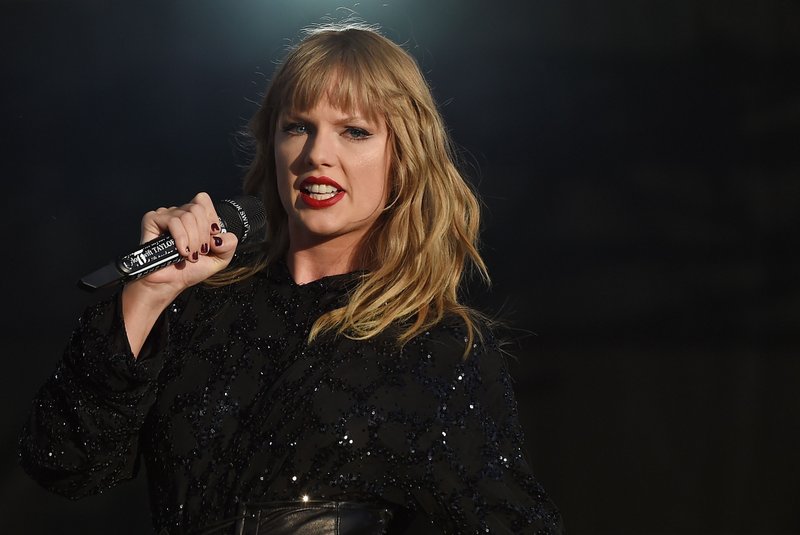 Taylor Swift — May 27 - BBC Radio 1's Biggest Weekend 2018 — photo 231