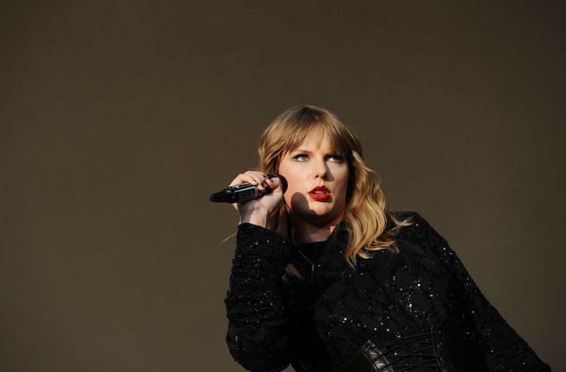 Taylor Swift — May 27 - BBC Radio 1's Biggest Weekend 2018 — photo 233