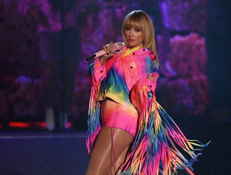 Taylor Swift — June 1 - 2019 iHeartRadio Wango Tango — photo 2
