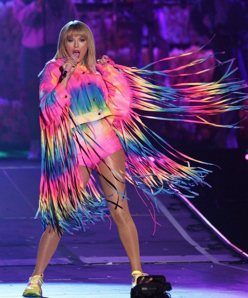 Taylor Swift — June 1 - 2019 iHeartRadio Wango Tango — photo 4
