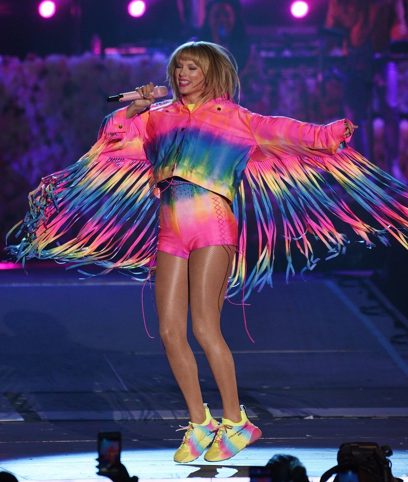 Taylor Swift — June 1 - 2019 iHeartRadio Wango Tango — photo 10