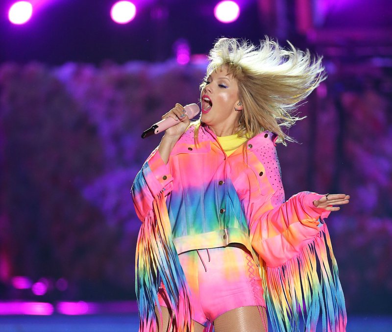 Taylor Swift — June 1 - 2019 iHeartRadio Wango Tango — photo 21