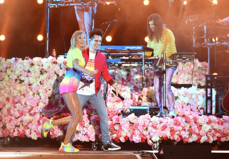 Taylor Swift — June 1 - 2019 iHeartRadio Wango Tango — photo 45