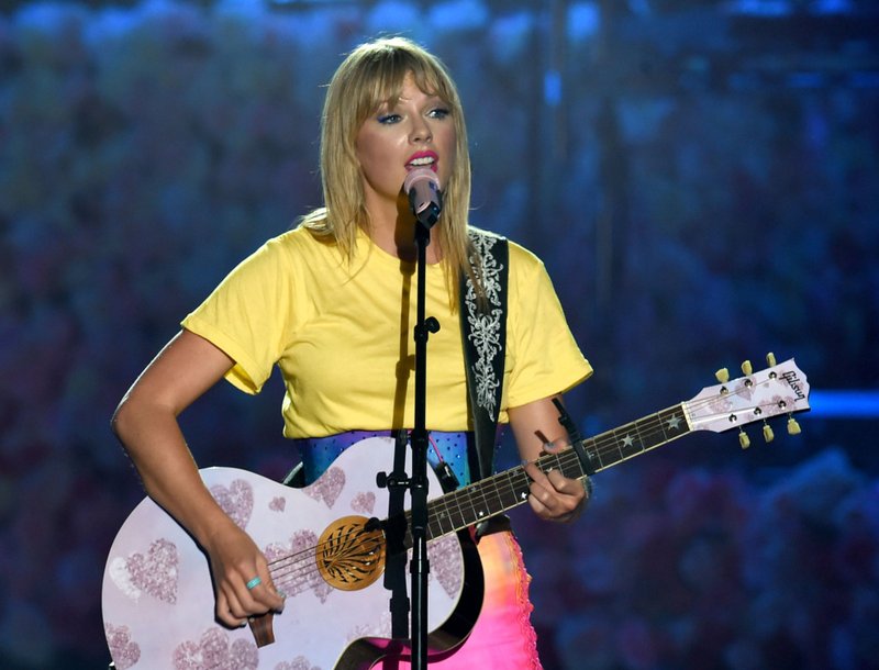 Taylor Swift — June 1 - 2019 iHeartRadio Wango Tango — photo 46