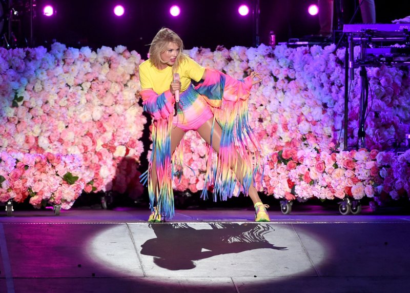 Taylor Swift — June 1 - 2019 iHeartRadio Wango Tango — photo 48
