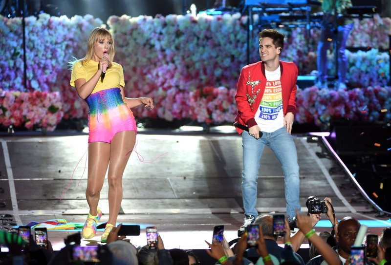 Taylor Swift — June 1 - 2019 iHeartRadio Wango Tango — photo 58