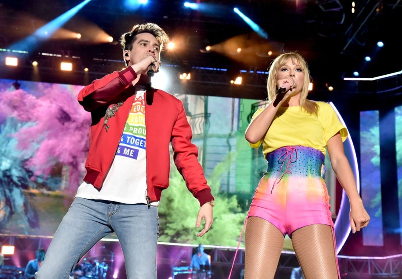 Taylor Swift — June 1 - 2019 iHeartRadio Wango Tango — photo 63