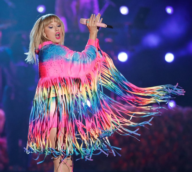 Taylor Swift — June 1 - 2019 iHeartRadio Wango Tango — photo 84
