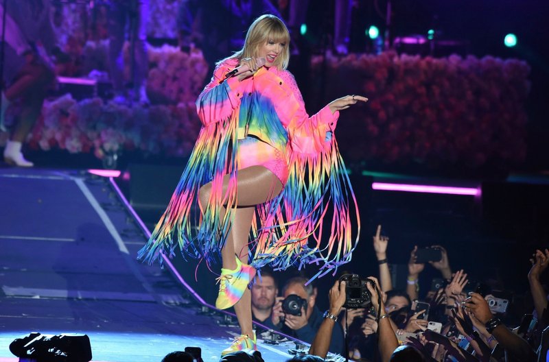 Taylor Swift — June 1 - 2019 iHeartRadio Wango Tango — photo 98