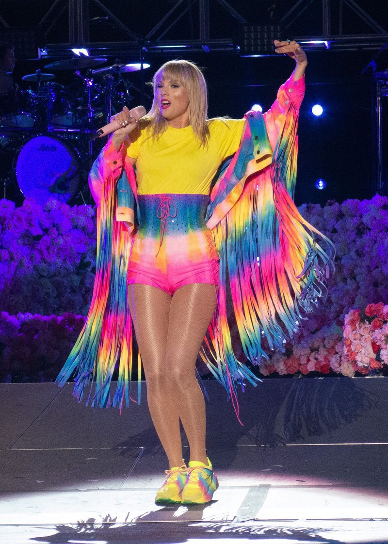 Taylor Swift — June 1 - 2019 iHeartRadio Wango Tango — photo 137