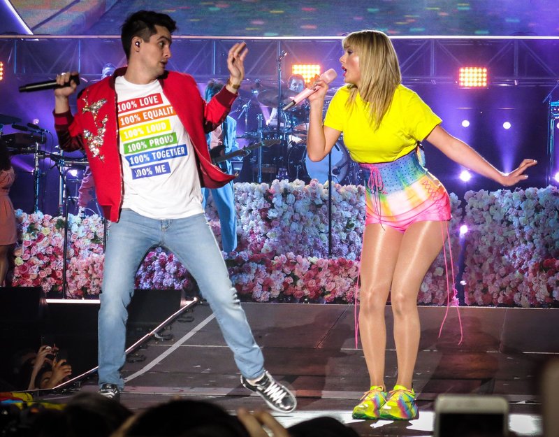Taylor Swift — June 1 - 2019 iHeartRadio Wango Tango — photo 153