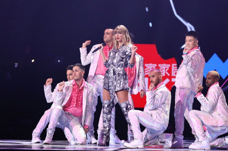 Taylor Swift — November 10 - 2019 Alibaba 11.11 Global Shopping Festival — photo 8