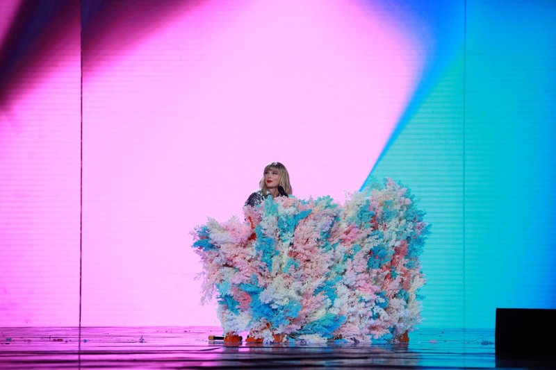 Taylor Swift — November 10 - 2019 Alibaba 11.11 Global Shopping Festival — photo 20