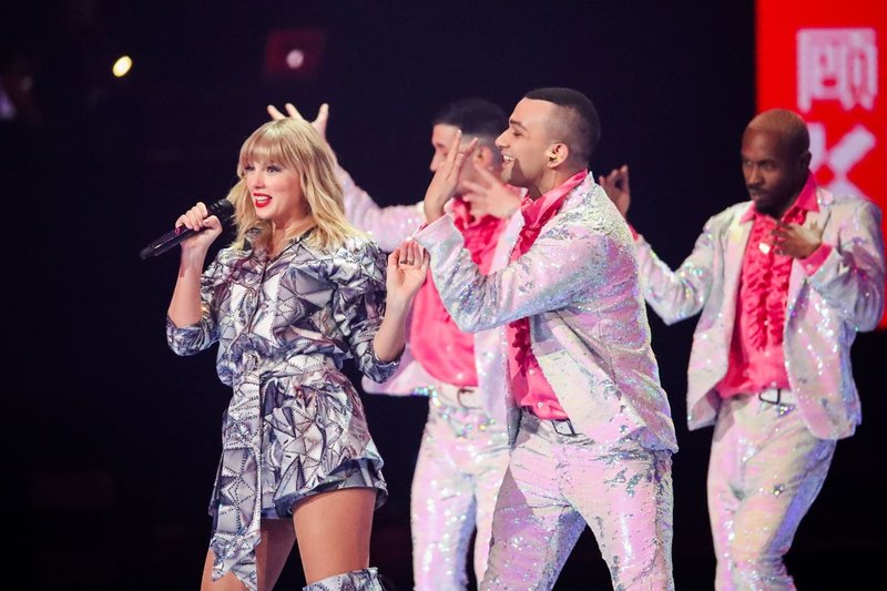 Taylor Swift — November 10 - 2019 Alibaba 11.11 Global Shopping Festival — photo 22