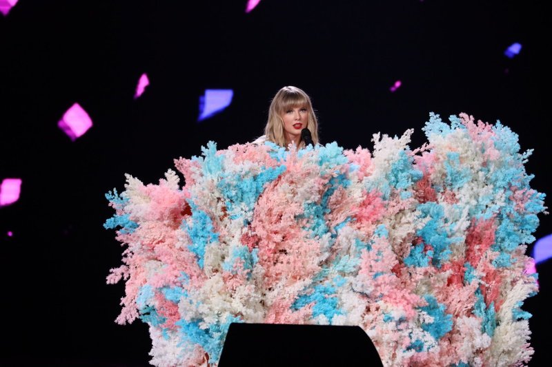 Taylor Swift — November 10 - 2019 Alibaba 11.11 Global Shopping Festival — photo 39