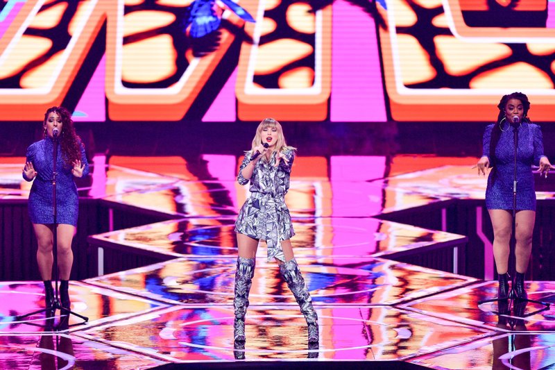Taylor Swift — November 10 - 2019 Alibaba 11.11 Global Shopping Festival — photo 49