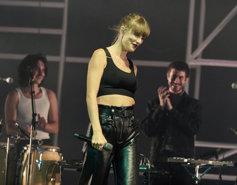 Taylor Swift — July 21 - HAIM Tour 2022 — photo 7