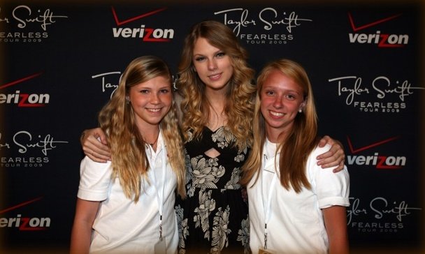 Taylor Swift — Alexandria ,VA — photo 1
