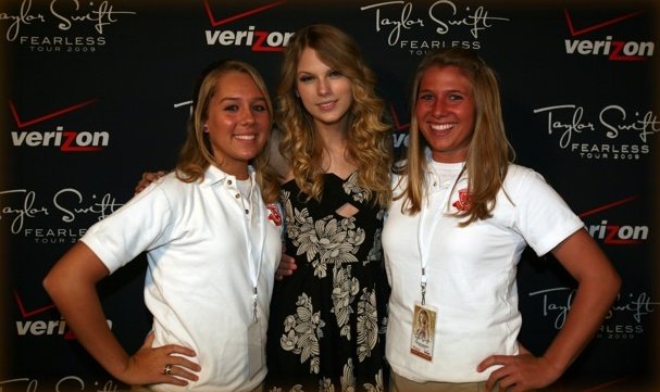 Taylor Swift — Alexandria ,VA — photo 6