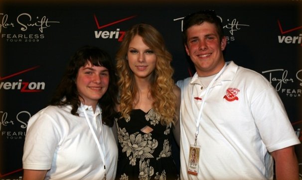 Taylor Swift — Alexandria ,VA — photo 14