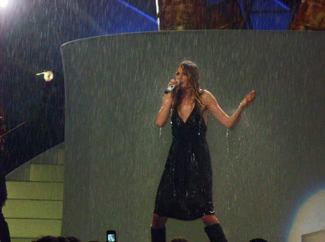Taylor Swift — April 24 - Jonesboro, Arkansas — photo 27